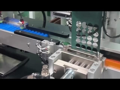 Máquina de autocolante universal para baterias cilíndricas