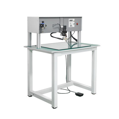 Máquina de soldadura por pontos de precisão de bateria de lítio com galpão de múltiplos pulsos